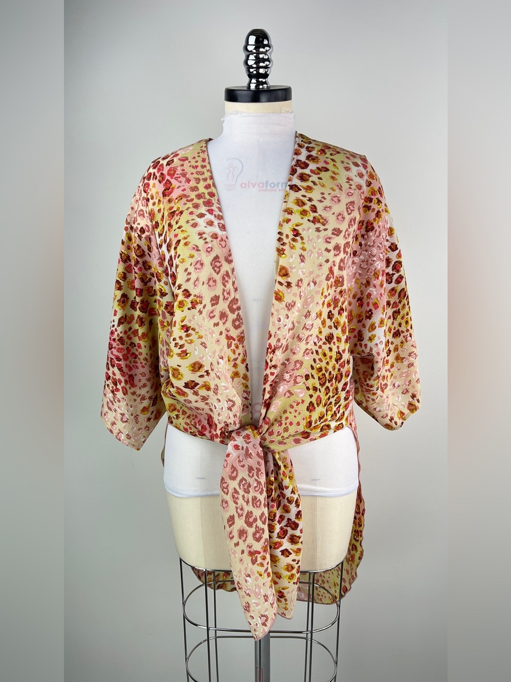 💚 3669. Colorful Leopard-Print Kimono Cover Up